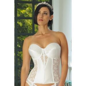Carnival Lace Full Coverage Underwire Strapless Torsolette Bustier White 32D